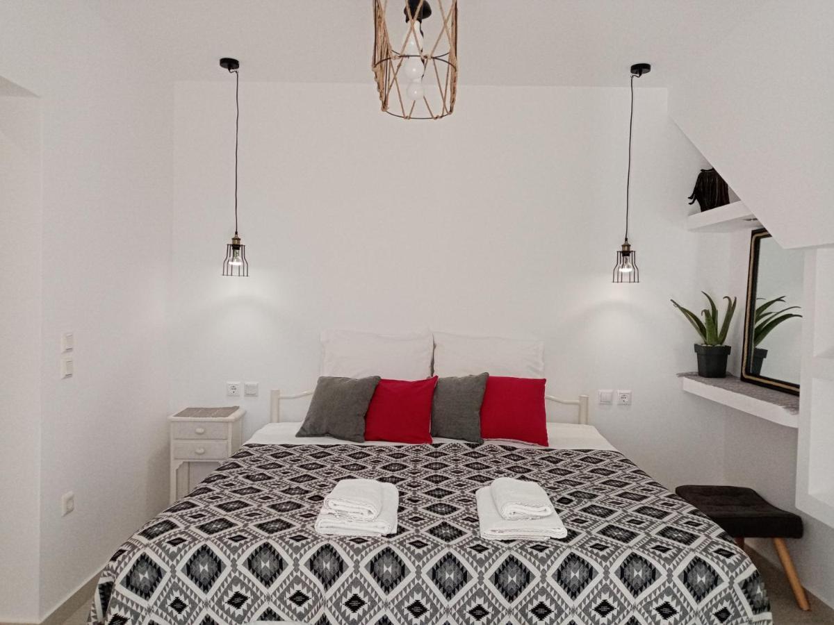 Kiki'S Apartments Barbati Bagian luar foto
