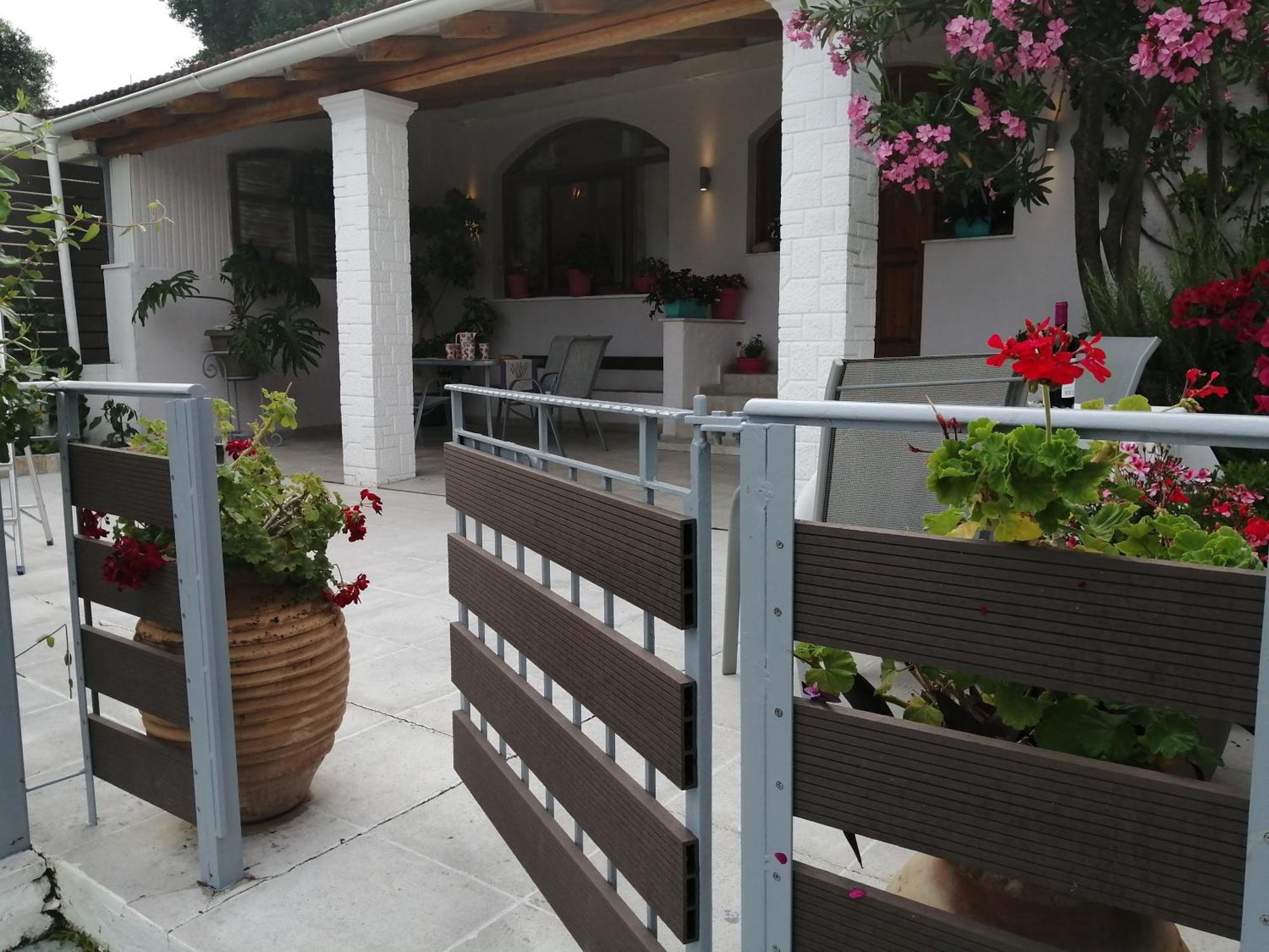 Kiki'S Apartments Barbati Bagian luar foto
